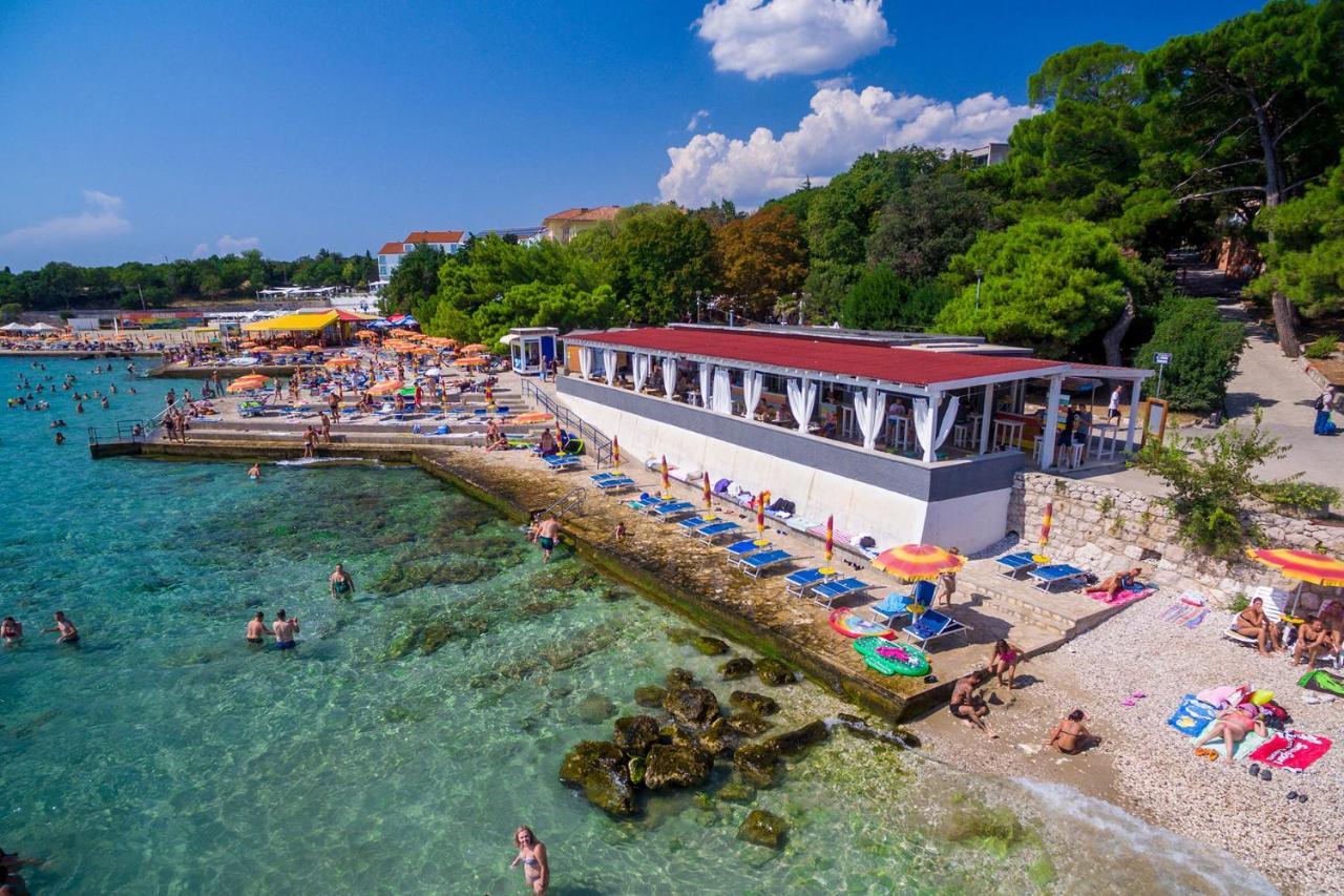 Apartman Bokula Novi Vinodolski Exterior foto